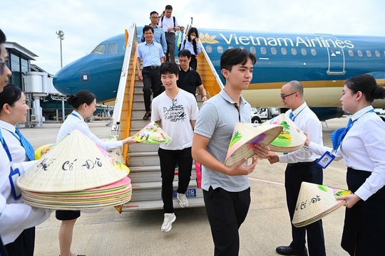 Điều kiện áp dụng ưu đãi vé bay 'Chào thu 2025' của Vietnam Airlines