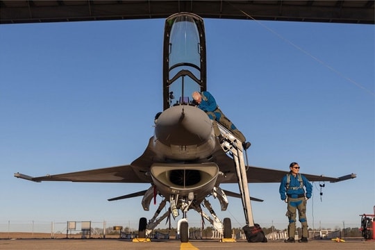 Philippines mua gấp F-16, Lockheed Martin hưởng lợi