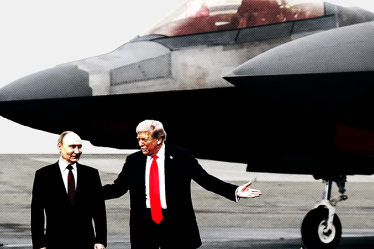 Khoảnh khắc F22 Raptor Mỹ 'chao lượn' chào đón Tổng thống Putin