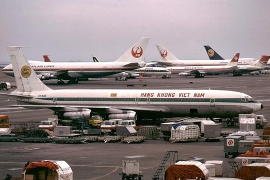 Hàng không dân dụng Việt Nam: Những chặng bay nối dài cùng lịch sử đất nước