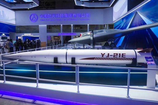 Trung Quốc hé lộ các biến thể tên lửa siêu thanh mới