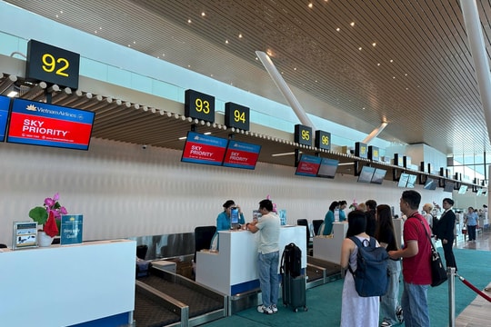 Vé máy bay nội địa dao động mạnh, có chặng chỉ từ 90.000 đồng