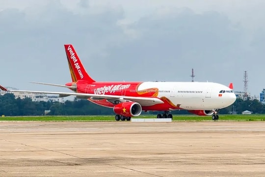 Vietjet đón tàu bay thân rộng A330 mới, nâng đội bay lên 121 chiếc