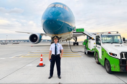 Hành khách trên chuyến bay phải hạ cánh khẩn cấp ở Istanbul đã hồi phục