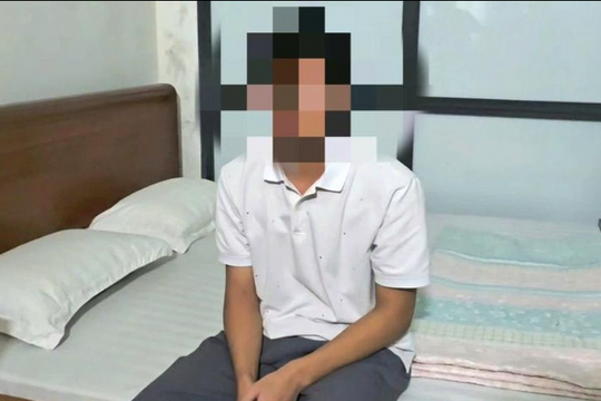 Toàn cảnh 8 giờ đấu trí giải cứu nam sinh bị lừa lên máy bay