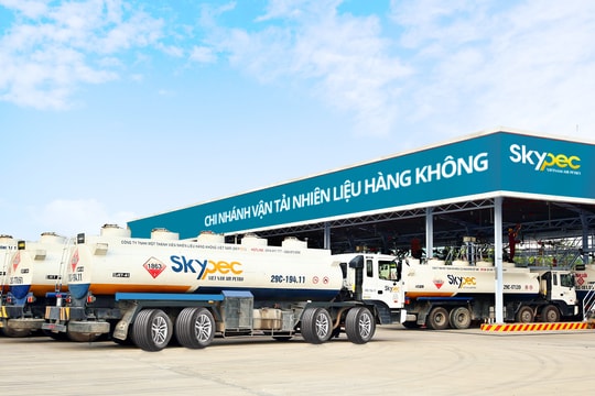 Vietnam Airlines thoái 49% vốn tại Skypec