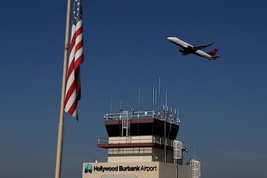 Sân bay Mỹ không có kiểm soát viên không lưu vì chính phủ đóng cửa