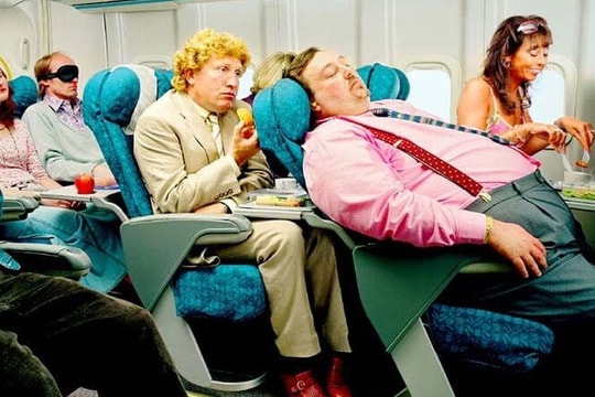 WestJet gây tranh cãi khi tính phí hành khách ngả ghế trên máy bay