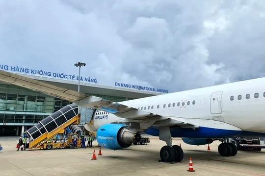 Thời tiết sân bay hôm nay 16/10: Đà Nẵng mưa dông