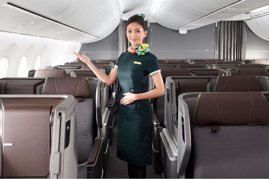 EVA Air bị chỉ trích vì yêu cầu tiếp viên đã qua đời nộp giấy nghỉ phép