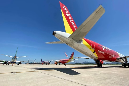 Thời tiết sân bay hôm nay 19/10: Nội Bài nắng đẹp