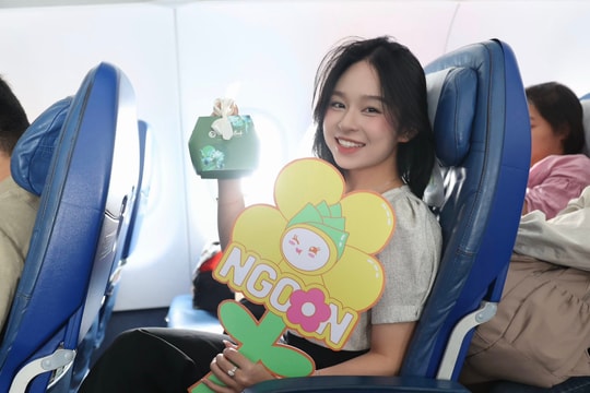 ‘Soi’ quà hãng bay tặng khách nữ nhân ngày 20/10