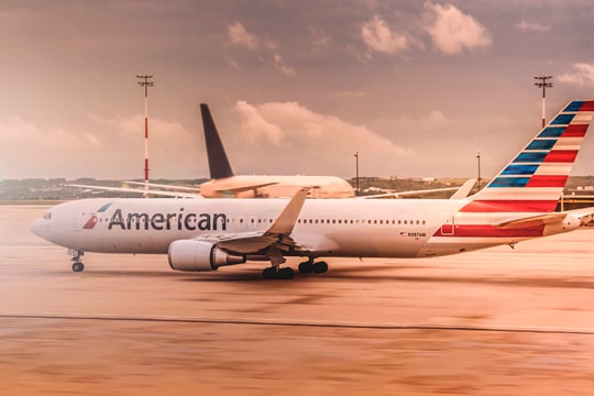 Phi công hạ cánh khẩn cấp vì tưởng máy bay bị cướp