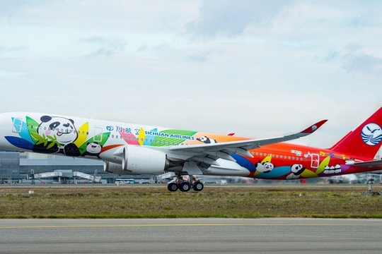 Hãng bay Trung Quốc nào đang khai thác đường bay thẳng đến Việt Nam