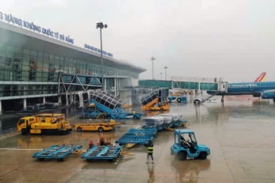 Hơn 100 chuyến bay tại miền Trung bị ảnh hưởng do bão Fengshen