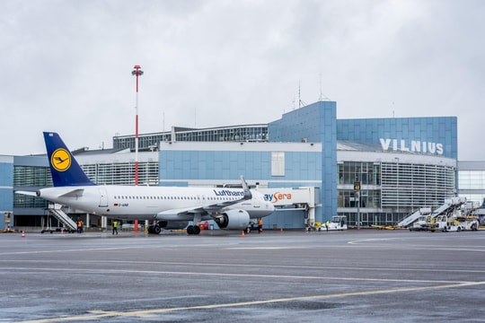 Tác động của việc đóng không phận với hoạt động hàng không quốc tế