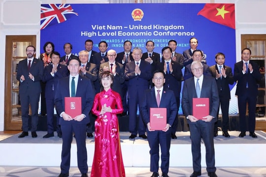 Vietjet ký hợp đồng mua 100 tàu bay Airbus A321neo