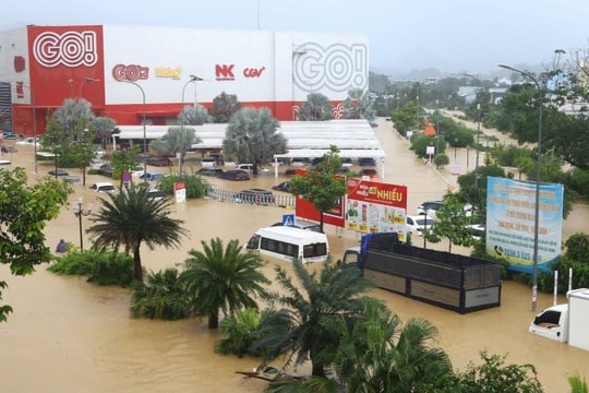 Thời tiết sân bay ngày 21/11: Khách bay miền Trung lưu ý, mưa lớn vẫn tiếp tục