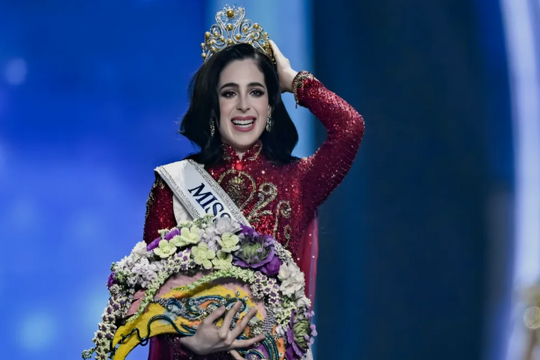 Trải nghiệm resort ở Phuket cùng người đẹp Mexico vừa đăng quang Miss Universe 2025