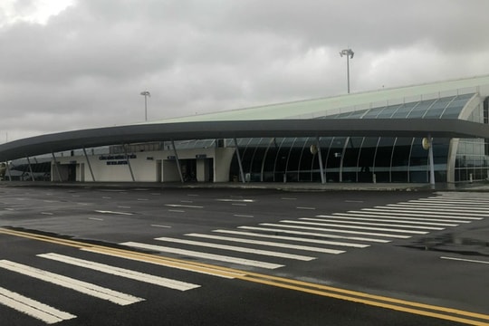 Thời tiết sân bay ngày 22/11: Miền Trung mưa kéo dài, ảnh hưởng đến khai thác bay