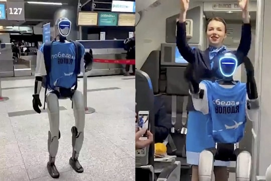 Robot tiếp viên đầu tiên trên thế giới phục vụ chuyến bay