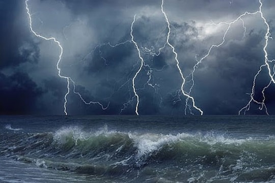 Thời tiết sân bay ngày 28/11: Bão số 15 có thể gây ảnh hưởng đến đơn vị bay