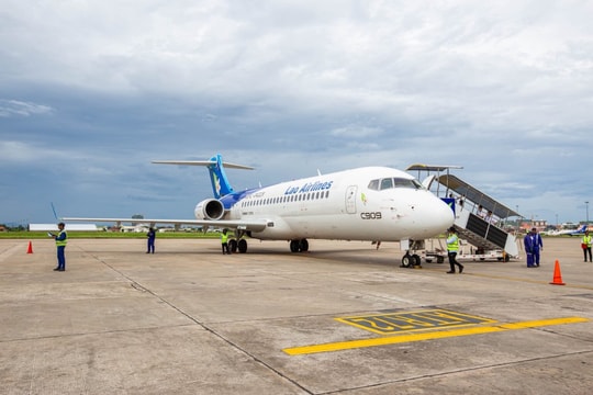 COMAC Trung Quốc mua 49% cổ phần Lao Airlines