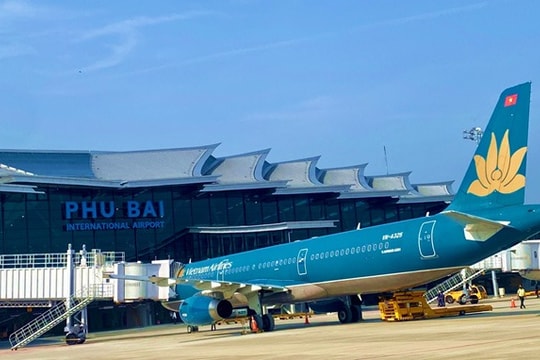 Giá vé máy bay ngày 6/12: Hà Nội – Huế chỉ từ 687.000 đồng