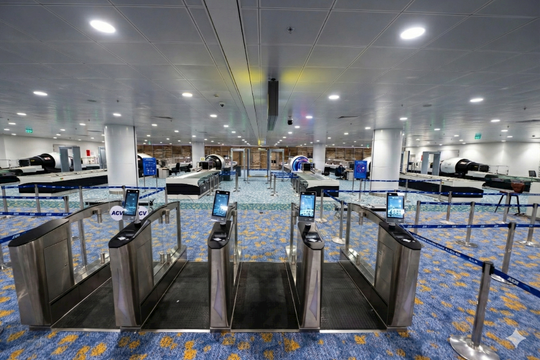 Khám phá 'luồng di chuyển số' tại nhà ga T2 Nội Bài