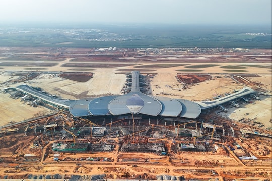 Xuyên Tết lắp đặt thiết bị công trình nhà ga Sân bay Long Thành