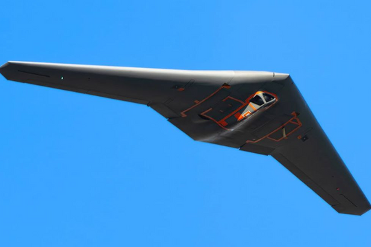 UAV tàng hình tuyệt mật RQ-170 hỗ trợ chiến dịch bắt giữ Maduro