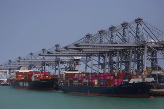 Báo chí Thái Lan 'sốt ruột' khi so sánh các chỉ số kinh tế với Việt Nam