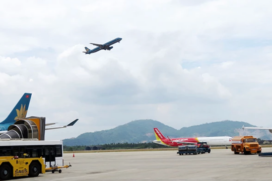 Vật thể bay lạ uy hiếp an toàn tại khu vực sân bay Đà Nẵng