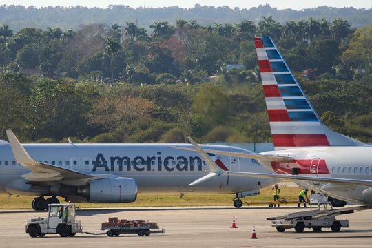 Mỹ chính thức cho phép nối lại các chuyến bay thương mại tới Venezuela