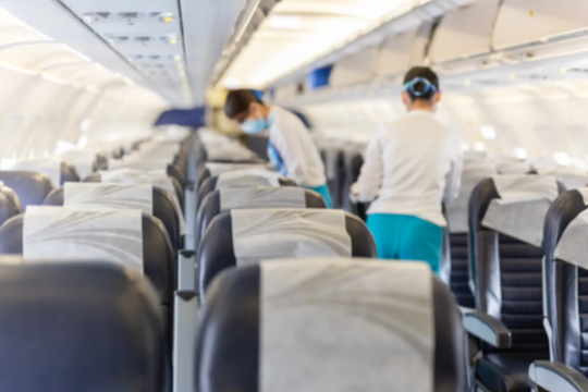 Hãng hàng không Mỹ nhận 'bão' chỉ trích vì dọn vệ sinh qua loa để tối ưu chi phí