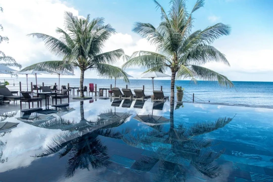 Giá vé máy bay tăng và bắt đầu khan hiếm chặng bay đến các điểm du lịch dịp nghỉ lễ Giỗ Tổ Hùng Vương và 30/4 -1/5