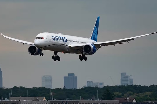 United Airlines dồn lực cho phân khúc cao cấp để ứng phó áp lực chi phí tăng