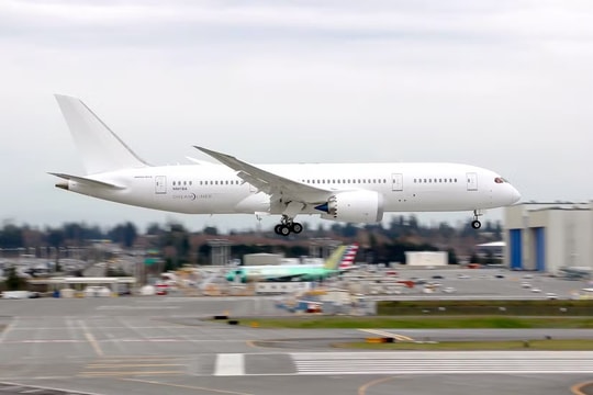 Bi kịch sau chuyện siêu phi cơ Boeing 787 bị "rã xác" bán linh kiện chỉ sau 13 giờ bay