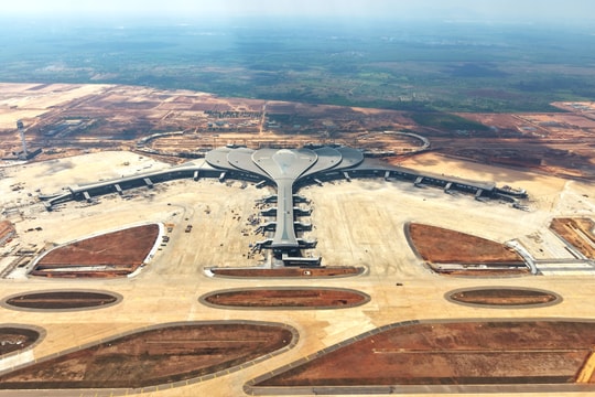 Giảm 50% phí cất hạ cánh liệu đã đủ để các sân bay mới nhộn nhịp?