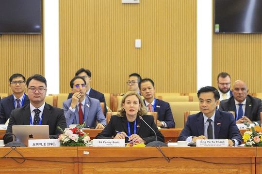 Nhiều tập đoàn lớn của Mỹ đến tìm hiểu đầu tư vào hàng không Việt Nam