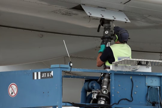 Thông tin trái chiều về việc châu Âu sắp cạn kiệt nhiên liệu máy bay