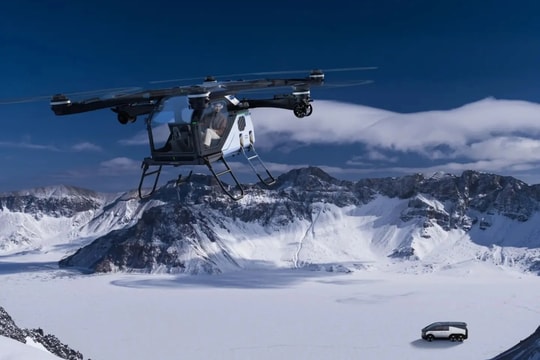 Mẫu xe bay của ông lớn xe điện Trung Quốc cháy hàng khi vừa công bố mẫu