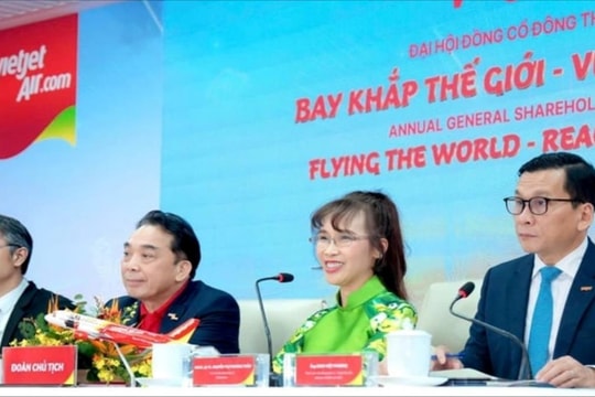 Từ hãng bay giá rẻ đến mục tiêu “xưng vương” hàng không Việt của Vietjet