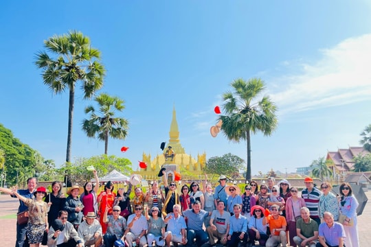 Điều gì khiến đường bay Việt - Lào luôn trong nhóm giá cao?