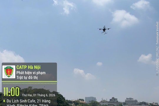 Máy bay không người lái tham gia giám sát an ninh, trật tự tại Hà Nội