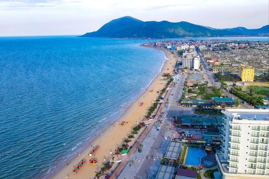 Hà Tĩnh nghiên cứu quy hoạch sân bay, tạo động lực mới cho du lịch và tăng trưởng