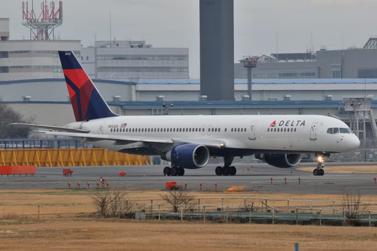 CEO Delta: Hệ thống kiểm soát không lưu quá tải khiến giá vé máy bay tăng