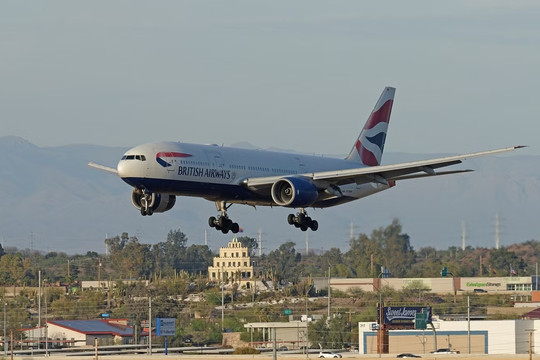 Liên tiếp hai ngày, Boeing 777 của British Airways đi Mỹ gặp sự cố