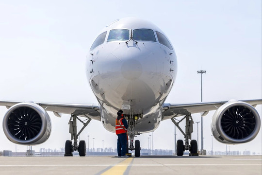 Máy bay C919 do Trung Quốc chế tạo tiến gần hơn tới chứng nhận bay của châu Âu