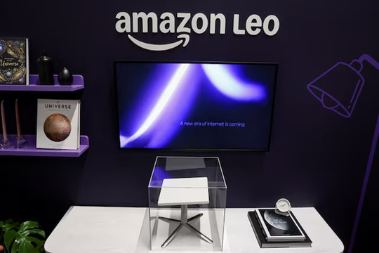Amazon muốn phủ sóng dịch vụ gọi điện từ vệ tinh, cạnh tranh với SpaceX